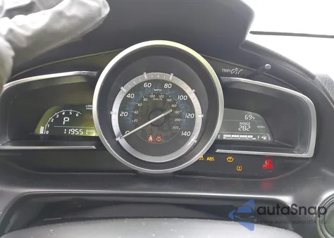 2017 Toyota Yaris Ia from USA, damaged, VIN 3MYDLBYVXHY166954